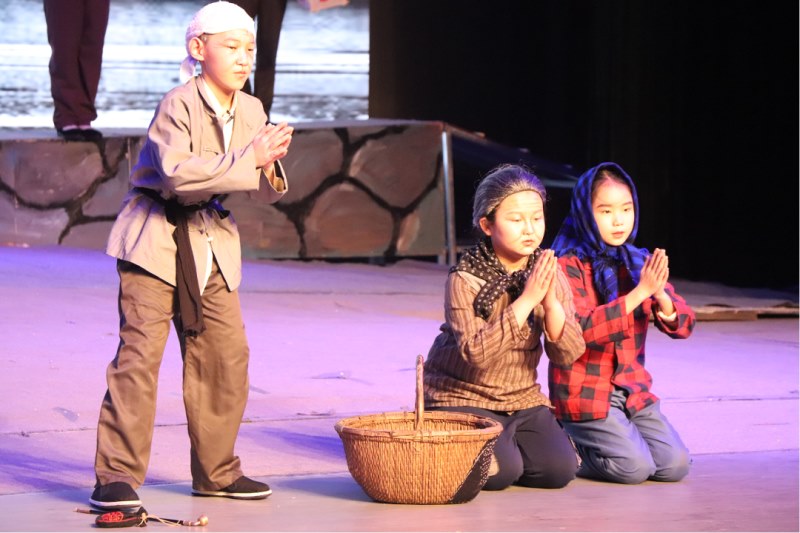 少年版话剧《红旗渠》之【红旗渠干部学院】专场演出圆满成功