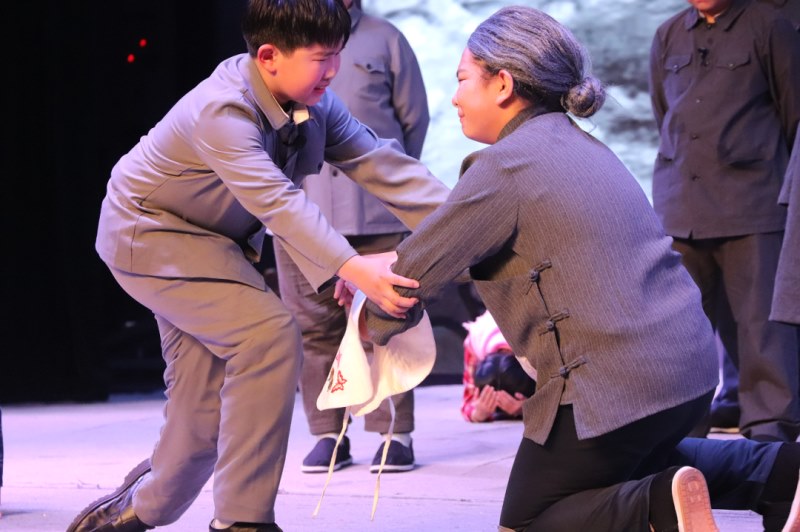 少年版话剧《红旗渠》之【红旗渠干部学院】专场演出圆满成功