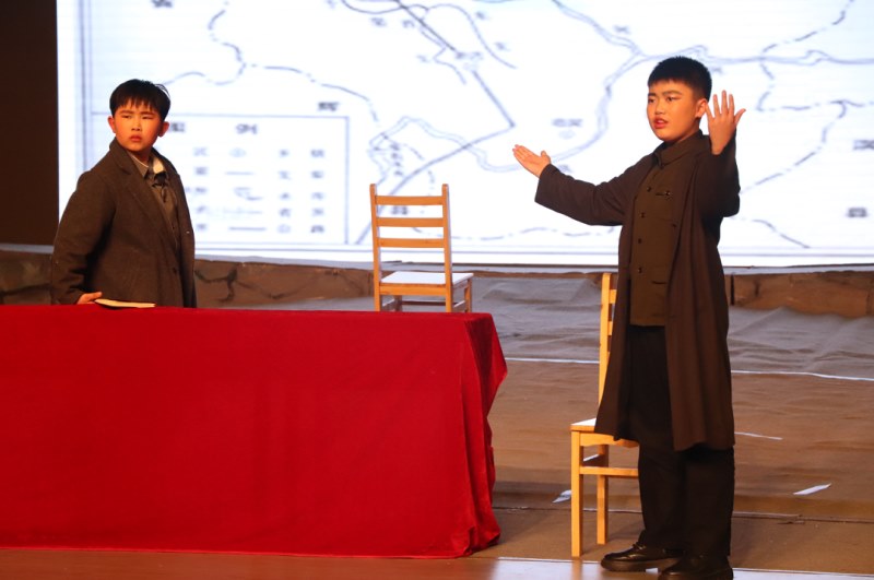 少年版话剧《红旗渠》之【红旗渠干部学院】专场演出圆满成功