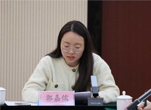 图片11.JPG “大力弘扬雷锋精神 深入开展志愿服务”理论研讨会在郑州举办